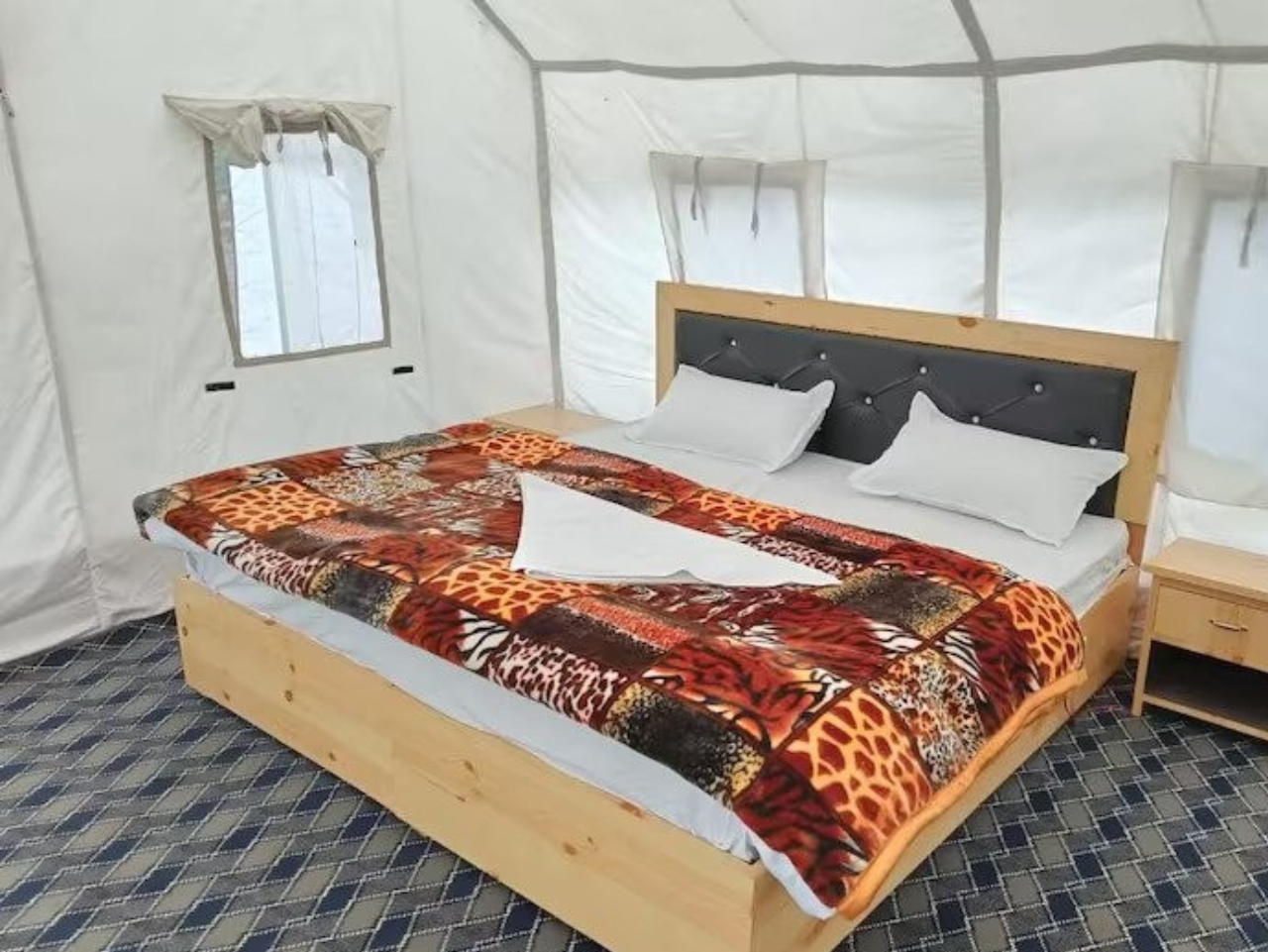 Camp Laschen Double Beded Room